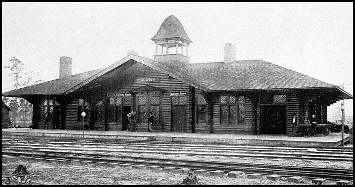 Georgia & Alabama Railway passenger depot in Fitzgerald, Ga.