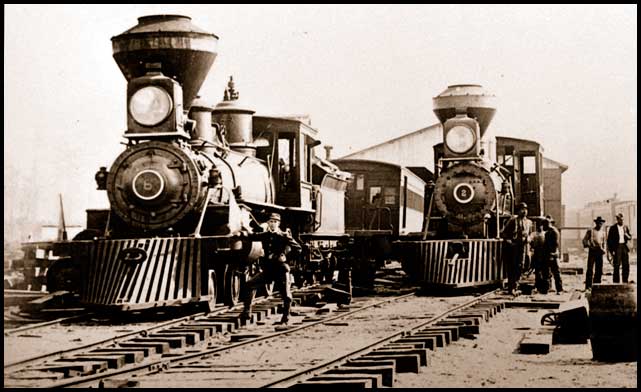 Two Georgia Northern locomotives.