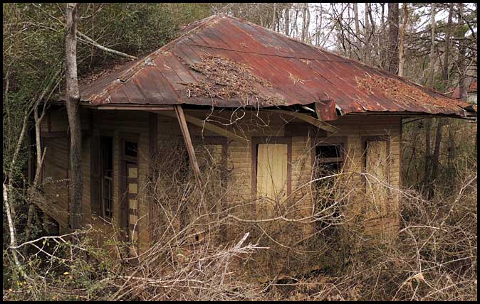 Dyas depot of the Macon & Birmingham Railroad