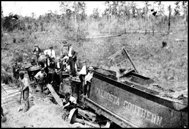 Wrecked Valdosta Southern locomotive